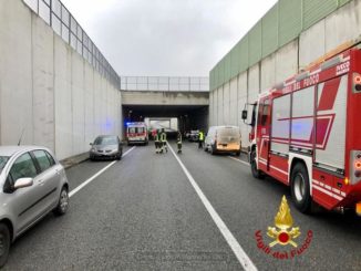 A Beinette cinque auto coinvolte in un incidente 1