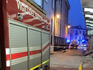 Crolla edificio, paura a Nizza Monferrato ma nessun ferito