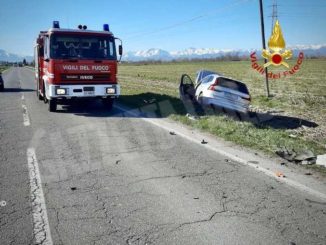 Frontale fra due auto a Savigliano: un ferito trasportato al Santa Croce