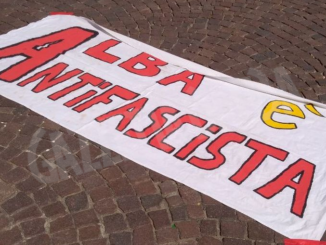 La festa della Liberazione invade piazza del Duomo 1