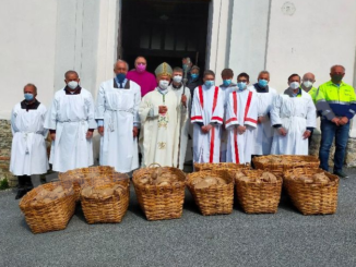 Distribuiti i tradizionali micun a Belvedere Langhe
