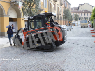 Iniziati i lavori per la nuova pavimentazione di piazza Ferrero 2