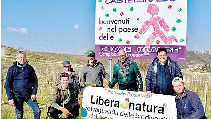 I Vinaioli di Castellinaldo hanno rinnovato la cartellonistica in paese e sulla strada del Barbera