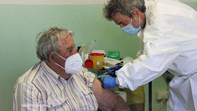 Monchiero aderisce al progetto “Mercoledì vaccinale – con punto mobile periferico” dell’Asl Cn2 (FOTO e VIDEO-INTREVISTE) 12