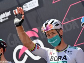 Giro d'Italia: Van der Hoorn ci riprova, ma stavolta vince Sagan 1