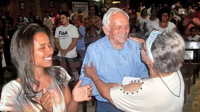 Don Lisa fa 90 anni: i poveri sono la via più corta verso Dio