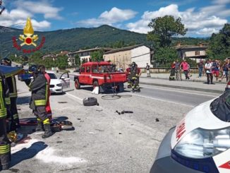 Scontro frontale a Bagnolo Piemonte, due feriti gravi