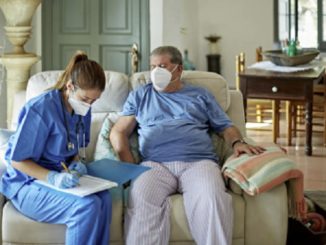 Sanità Piemonte, la Regione approva le linee di indirizzo per gli infermieri di famiglia e di comunità