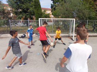 Salesiani di Bra: restaurato il quadro di don bosco sulla facciata dell’istituto 3