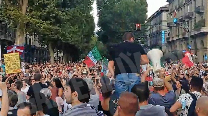 Torino: domani, mercoledì 1, possibili disagi per la circolazione ferroviaria causati dalla manifestazione anti-Green Pass