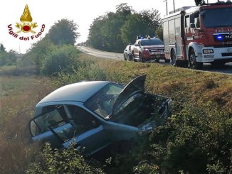 Auto fuori strada sulla SP 191 nel comune di Carr&ugrave;