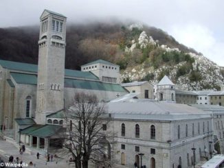 Il Rosario contro la pandemia è dall'abbazia di Montevergine