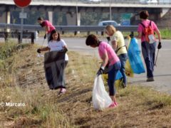 World clean up day: Alba pulisce le strade attorno alla tangenziale 6