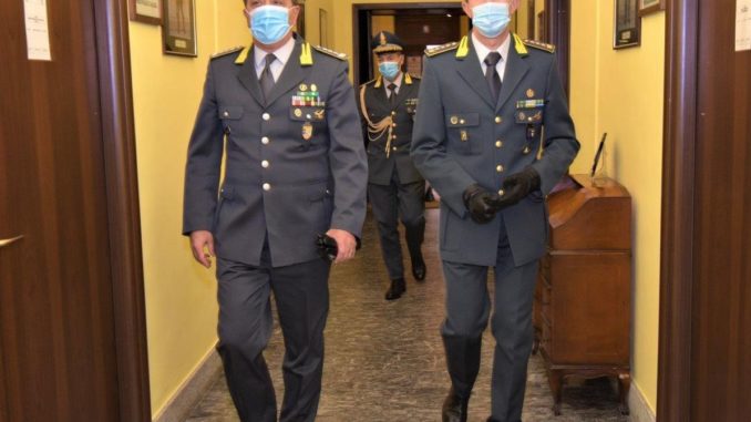 Albertario e Carrarini sito Il comandate della Guardia di finanza per l'Italia del Nord-Ovest in visita a Cuneo