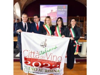 Città italiana del vino: Barolo ha passato il testimone ai friulani di Duino Aurisina