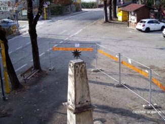 Tornata in servizio la casetta dell'acqua di Mussotto: a presidiarla c'è una videocamera