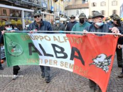 Cento anni di gruppo alpini ad Alba: la grande celebrazione 1