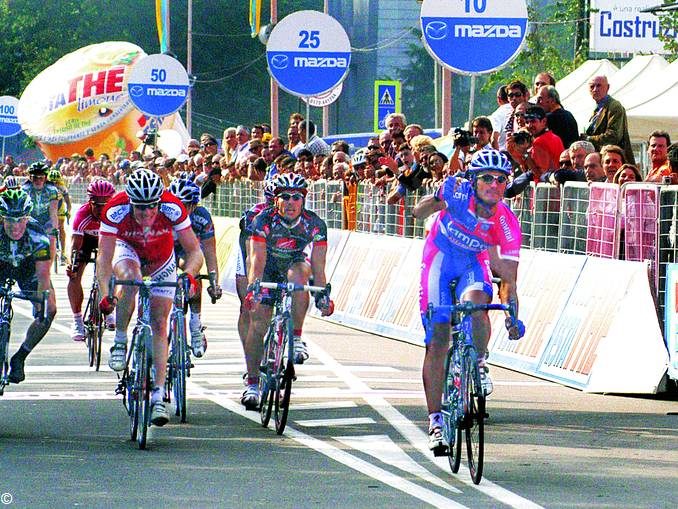 Ciclismo: Daniele Bennati è il nuovo ct azzurro. Nel 2006 vinse ad Alba il Giro del Piemonte