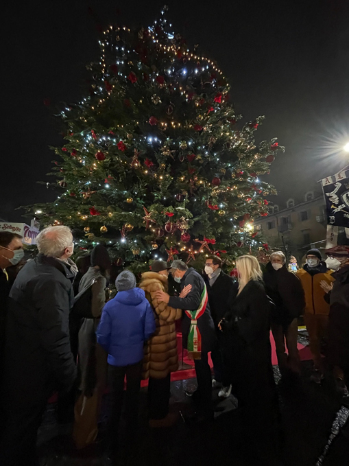 Alba: accese le luci dell’albero di Natale dono della famiglia Ferrero in occasione della Festa dell’Immacolata e della prima giornata delle Notti della Natività 4