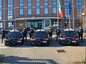 Asti: presentazione delle nuove autoradio Alfa Romeo Giulia al Comando provinciale dei Carabinieri.