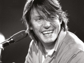 Una serata dedicata a Fabrizio De André con Dori Ghezzi e Francesca Serafini, e con la partecipazione di Giua alla chitarra e voce