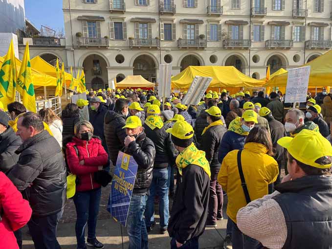 Rincari e speculazioni: blitz di Coldiretti a Torino, agricoltori cuneesi in prima linea 1