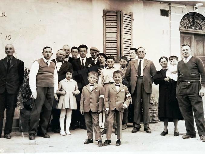 Oltre 300 le foto d’epoca raccolte per raccontare la storia di Santo Stefano Roero