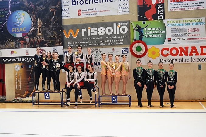 Prima prova del Campionato italiano di Ginnastica Estetica di Gruppo: la Ginnastica Alba in pedana al Palazzetto dello Sport 3