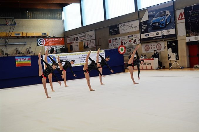 Prima prova del Campionato italiano di Ginnastica Estetica di Gruppo: la Ginnastica Alba in pedana al Palazzetto dello Sport 4