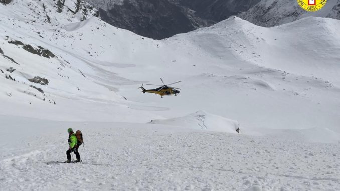 Ritrovato il corpo senza vita del pilota precipitato venerdì sulle montagne torinesi +AGGIORNAMENTO di MERCOLEDÌ+ 1