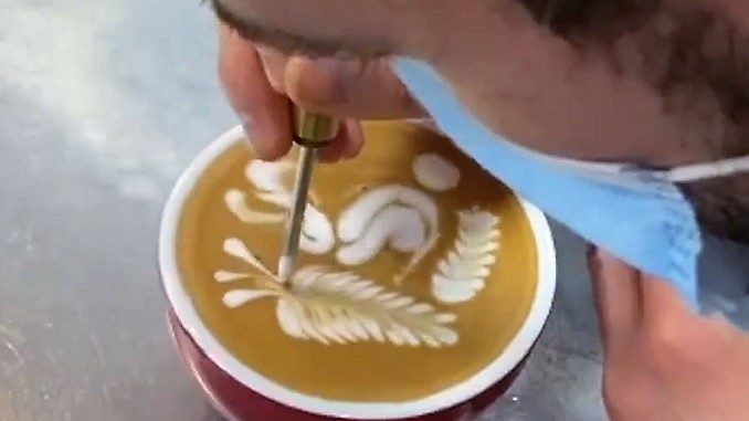 Latte Art Il campione italiano di Latte Art e la ritrattista Manuela Fissore tra le novità del prossimo Mercato della Terra di Bra