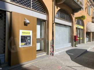 Eliminate le barriere architettoniche nell'ufficio postale di Monforte