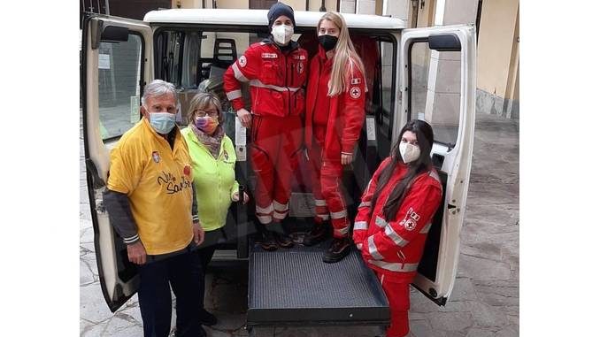 La Pro loco di Sanfrè ha raccolto vestiti, cibo e farmaci a favore dell'Ucraina