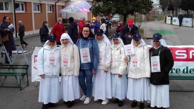 Ad Asti oltre trecento partecipanti alla Camminata della ripartenza