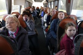 Arrivati ad Alba i primi profughi ucraini accolti dalla Diocesi (FOTOGALLERY) 1