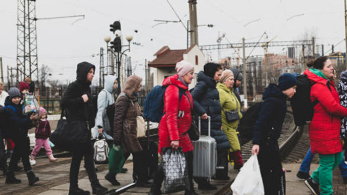 Focus emergenza profughi ucraini: sul sito della Regione Piemonte possibile dare la disponibilità a ospitare a casa propria