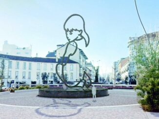 Presentata la scultura di Valerio Berruti per la nuova piazza Michele Ferrero