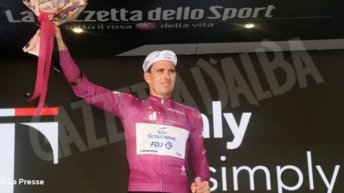 Giro d'Italia: Démare trionfa a Cuneo in volata