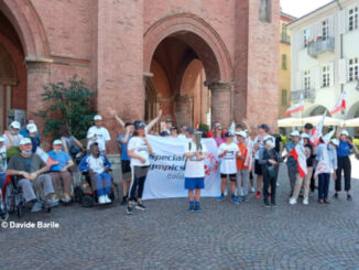 Il passaggio della fiamma dei giochi Special olympics ad Alba (FOTO E VIDEO) 6