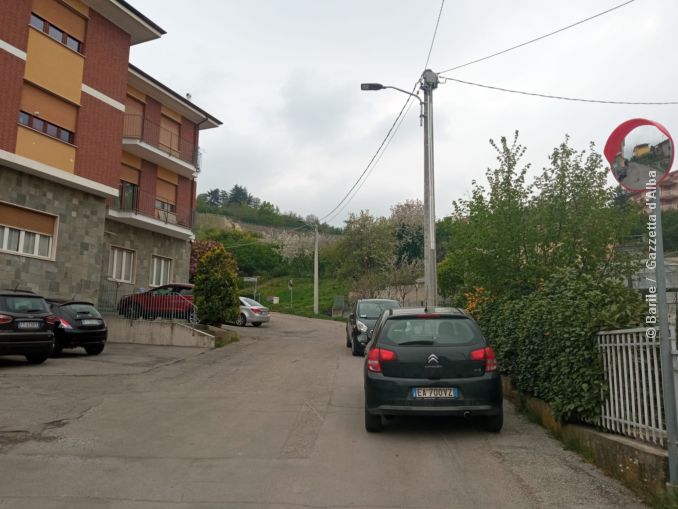 Strada Croci: l’ultimo lembo di collina in mezzo alla città 1