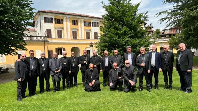 I vescovi di Piemonte e Valle d’Aosta si sono incontrati a Pianezza