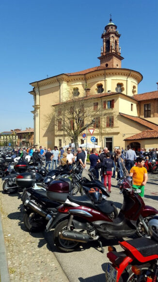 Domenica 15 maggio a Sommariva del Bosco apre la stagione la tradizionale benedizione delle moto 3