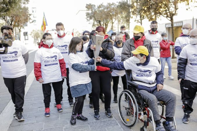 Domani Alba ospita la fiaccola degli Special olympics che si disputeranno a Torino dal 5 giugno 1