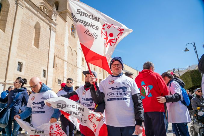 Domani Alba ospita la fiaccola degli Special olympics che si disputeranno a Torino dal 5 giugno 2