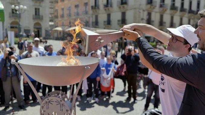 Domani Alba ospita la fiaccola degli Special olympics che si disputeranno a Torino dal 5 giugno