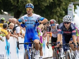 Giro di Slovenia: vince Groenewegen. Sop