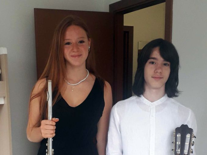 Marlon Adriano e Maddalena Landolfo secondi nel concorso di chitarra