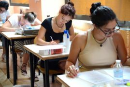 Maturità al via: mezzo milione di studenti sui banchi da Nord a Sud