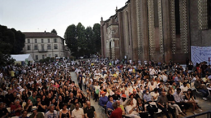 Astimusica al giro di boa: si è conclusa la prima settimana del Festival di piazza Cattedrale giunto alla sua 25ª edizione