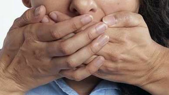 Pettegolezzi e dicerie possono arrecare danno a chi è particolarmente fragile